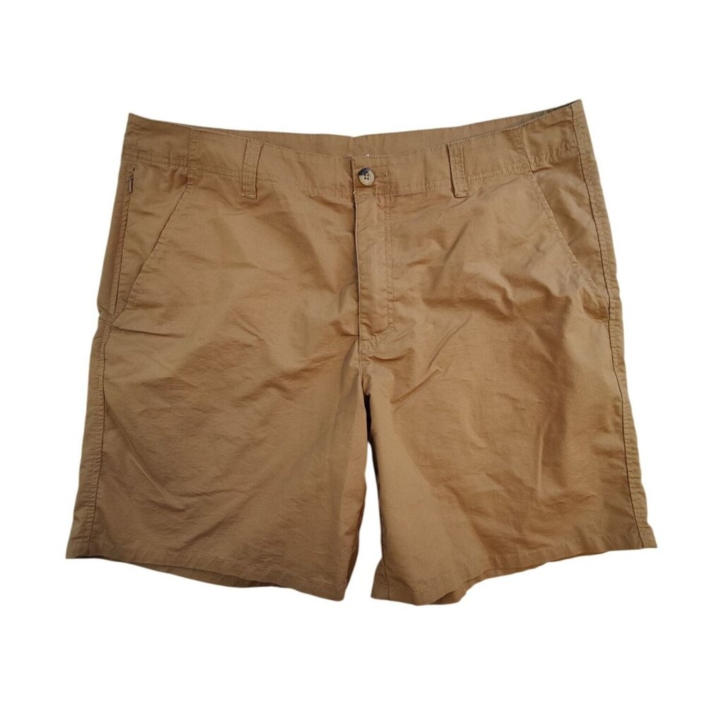 Columbia Men's Tan Shorts Size 38W 8 L